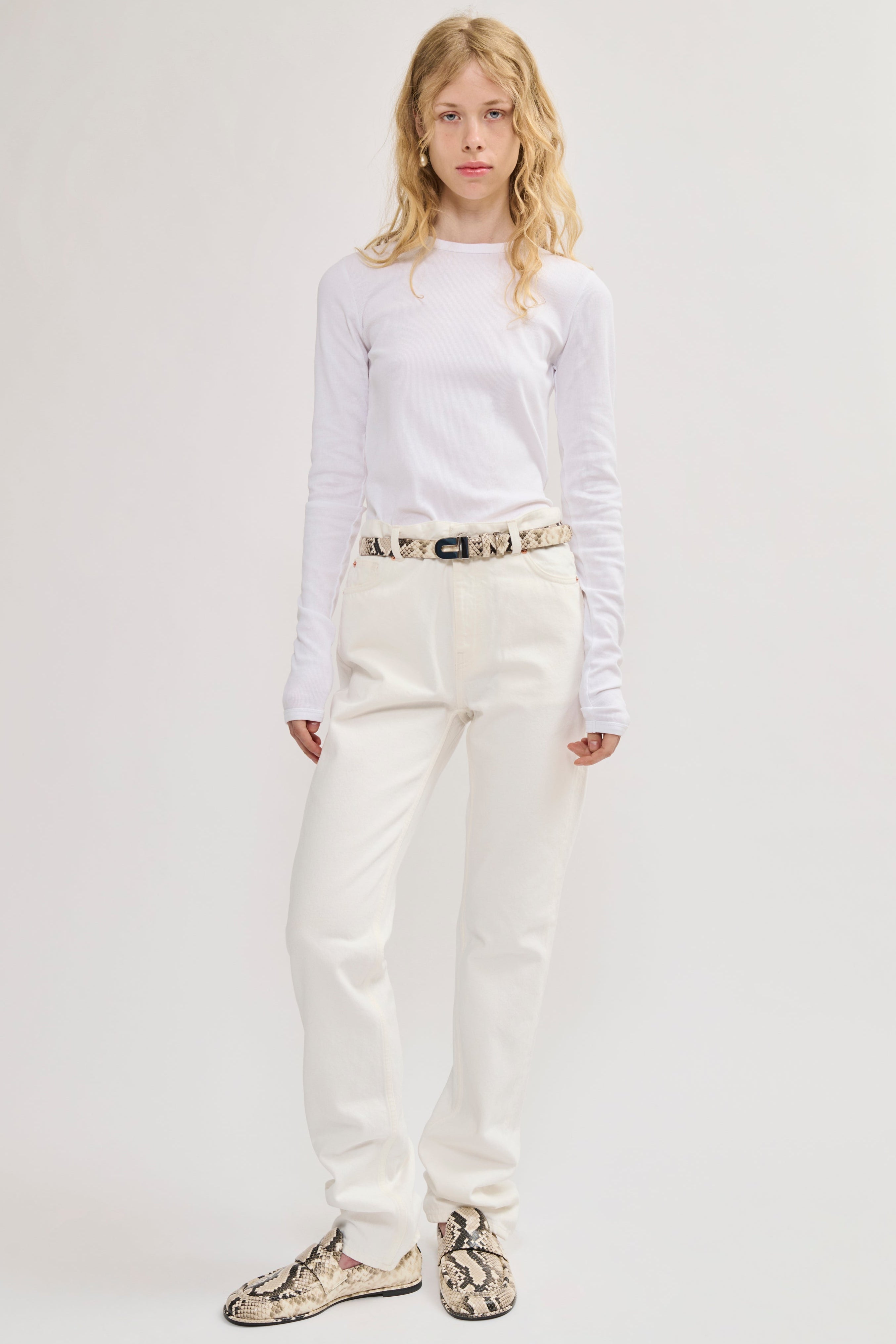 Teurn Studios Slim Fit Long, White, Jeans