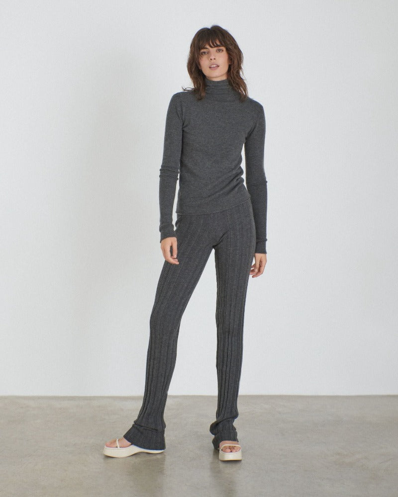 Alya, Grey, Cashmere Turtle Neck