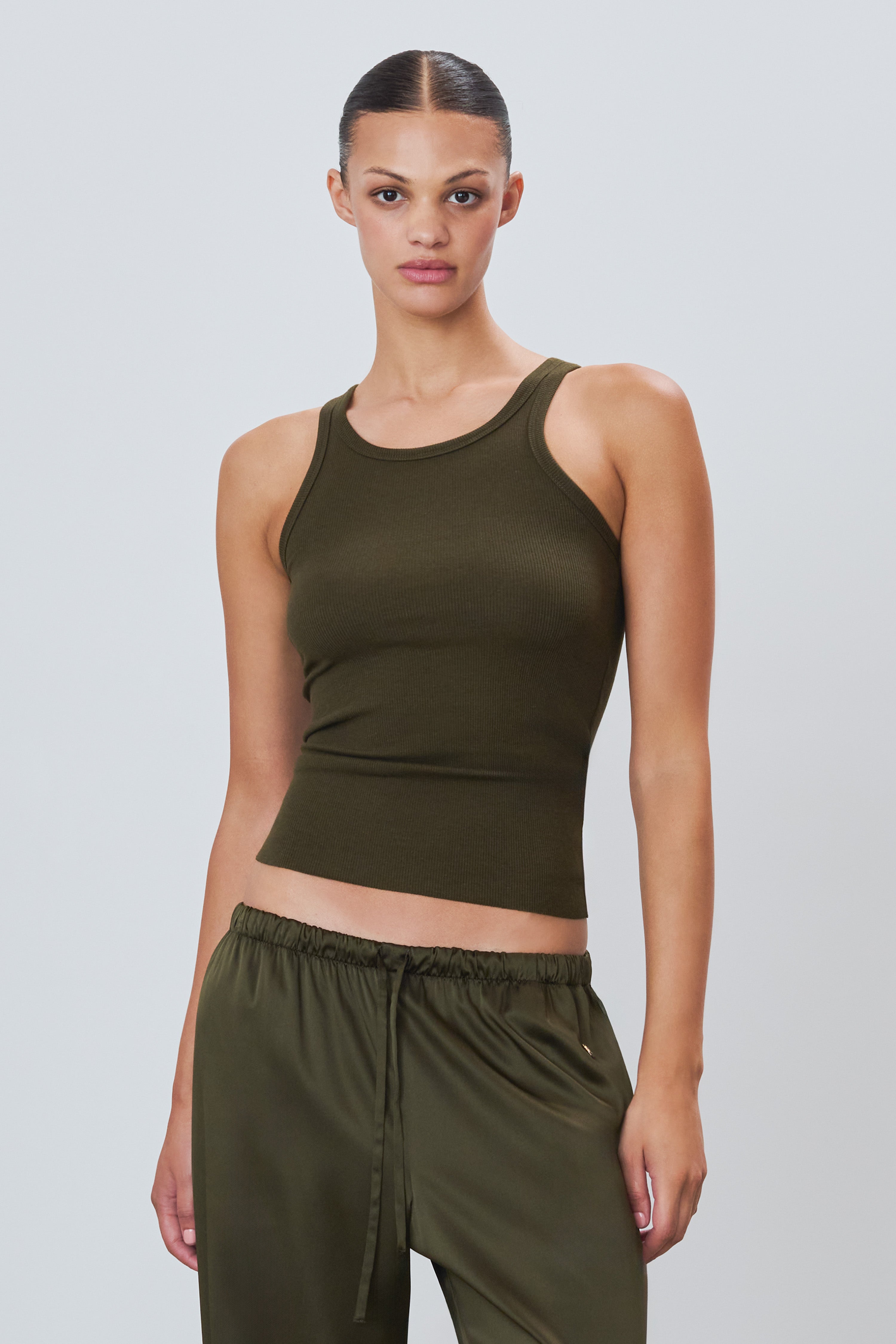 Éterne High Neck Fitted, Moss Mos, Tanktop