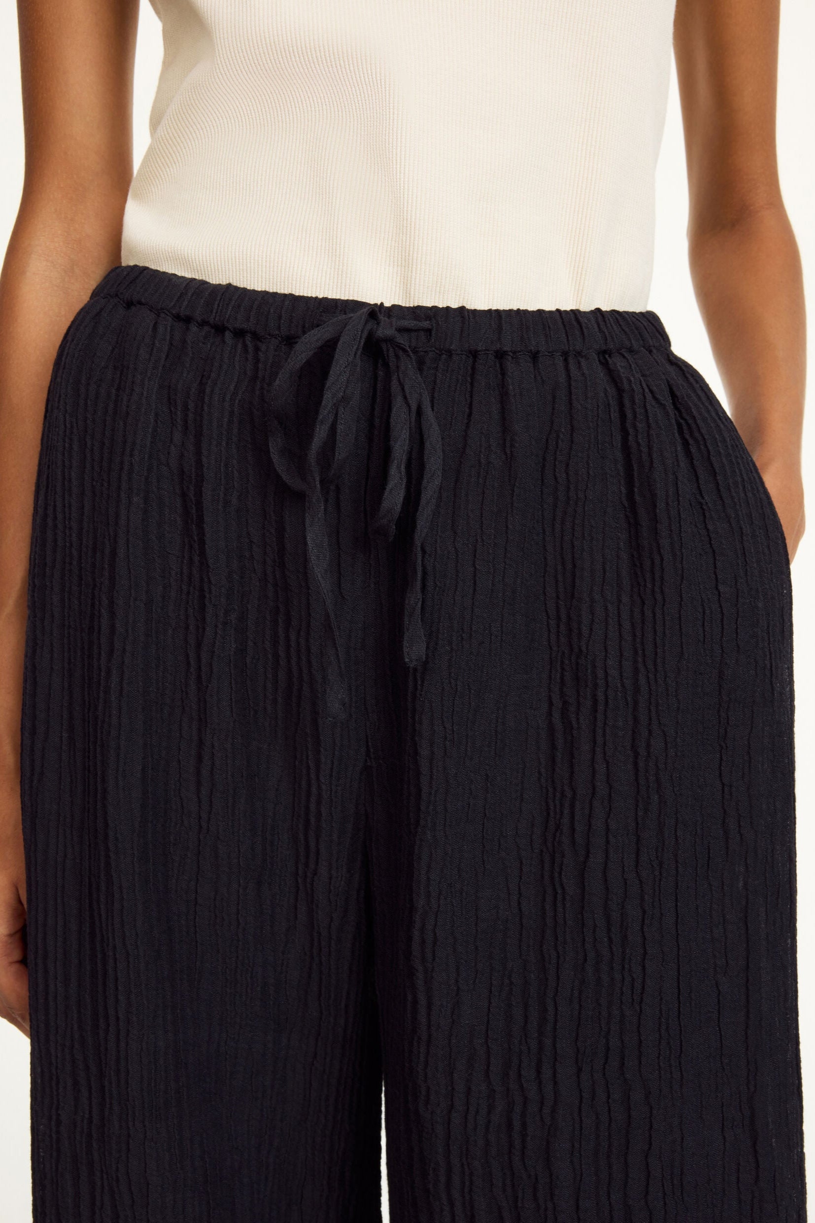 By Malene Birger Clorella, Black, Hose