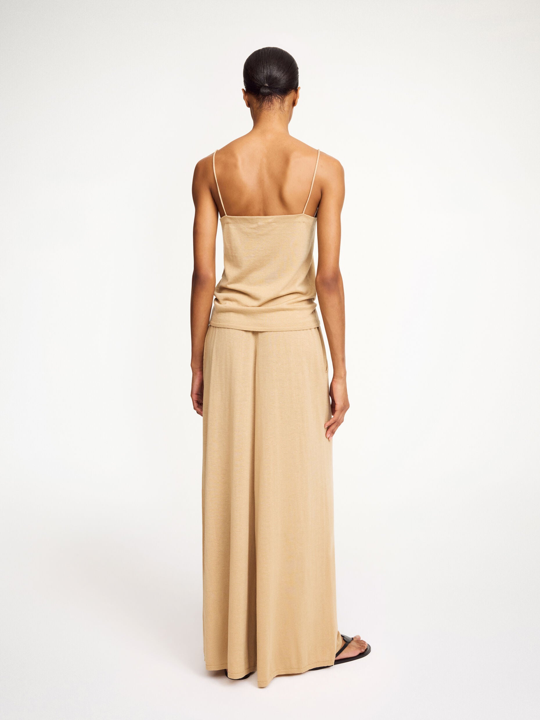 By Malene Birger Piscata, Dark Sand, Hose