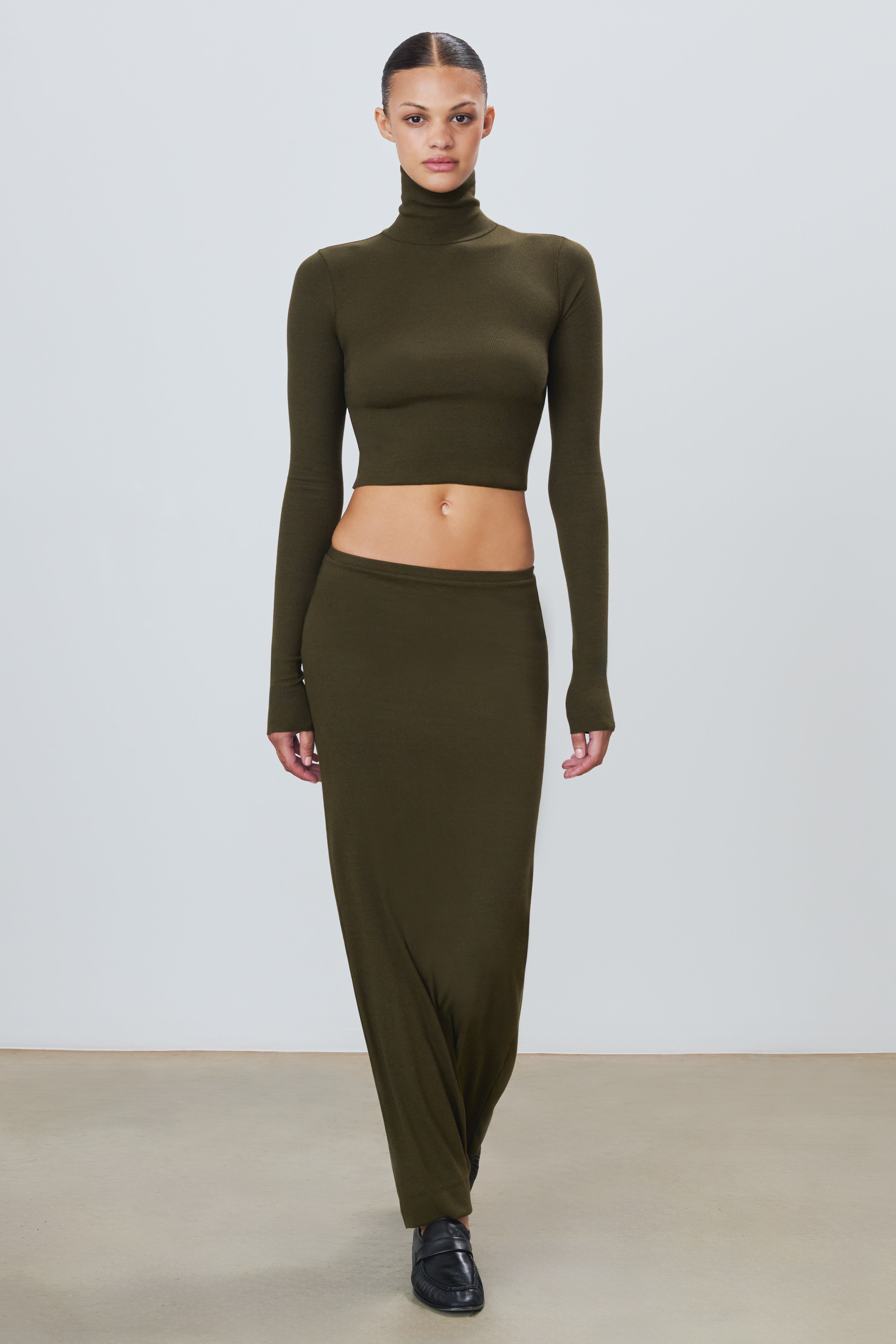 Éterne Emma, Moss Mos, Rock