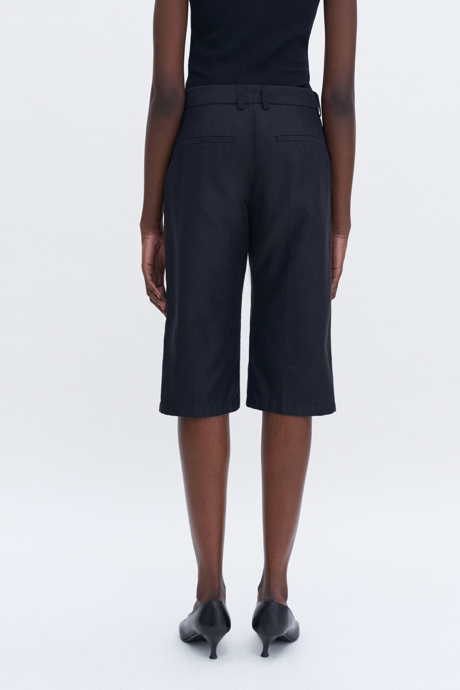 Filippa K Straight Linen, Black, Shorts