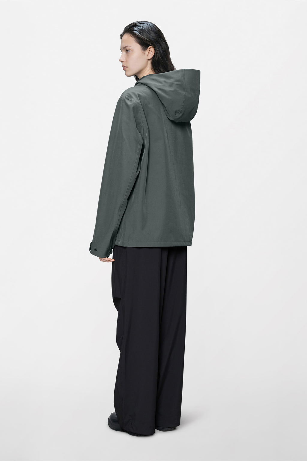 Rains Suva Softshell W Dark Grey Jacke W3T1 Jacke in Grau – Ansicht 3