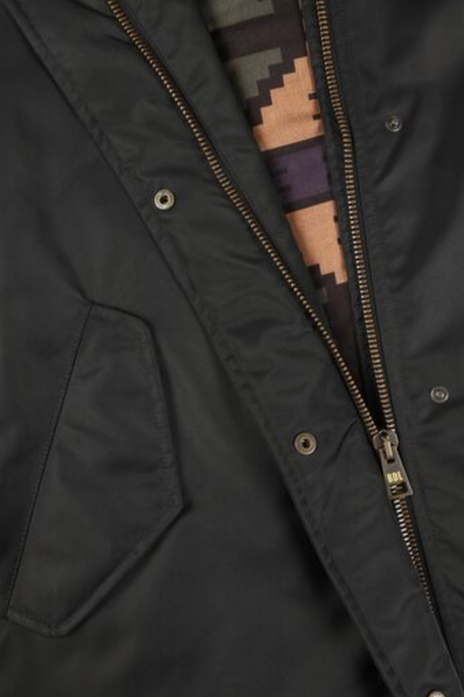 Bazar Deluxe Cape, Schwarz, Jacke