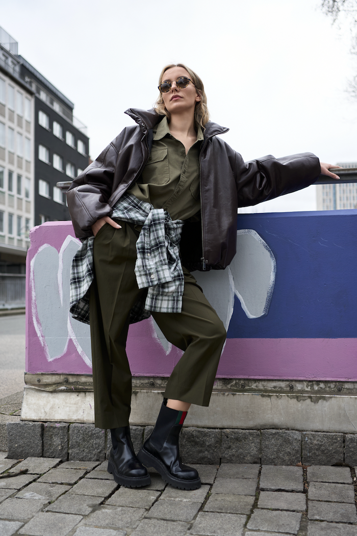 ROSSI Noa Crop Feather Weight Popeline, Dark Khaki, Hose