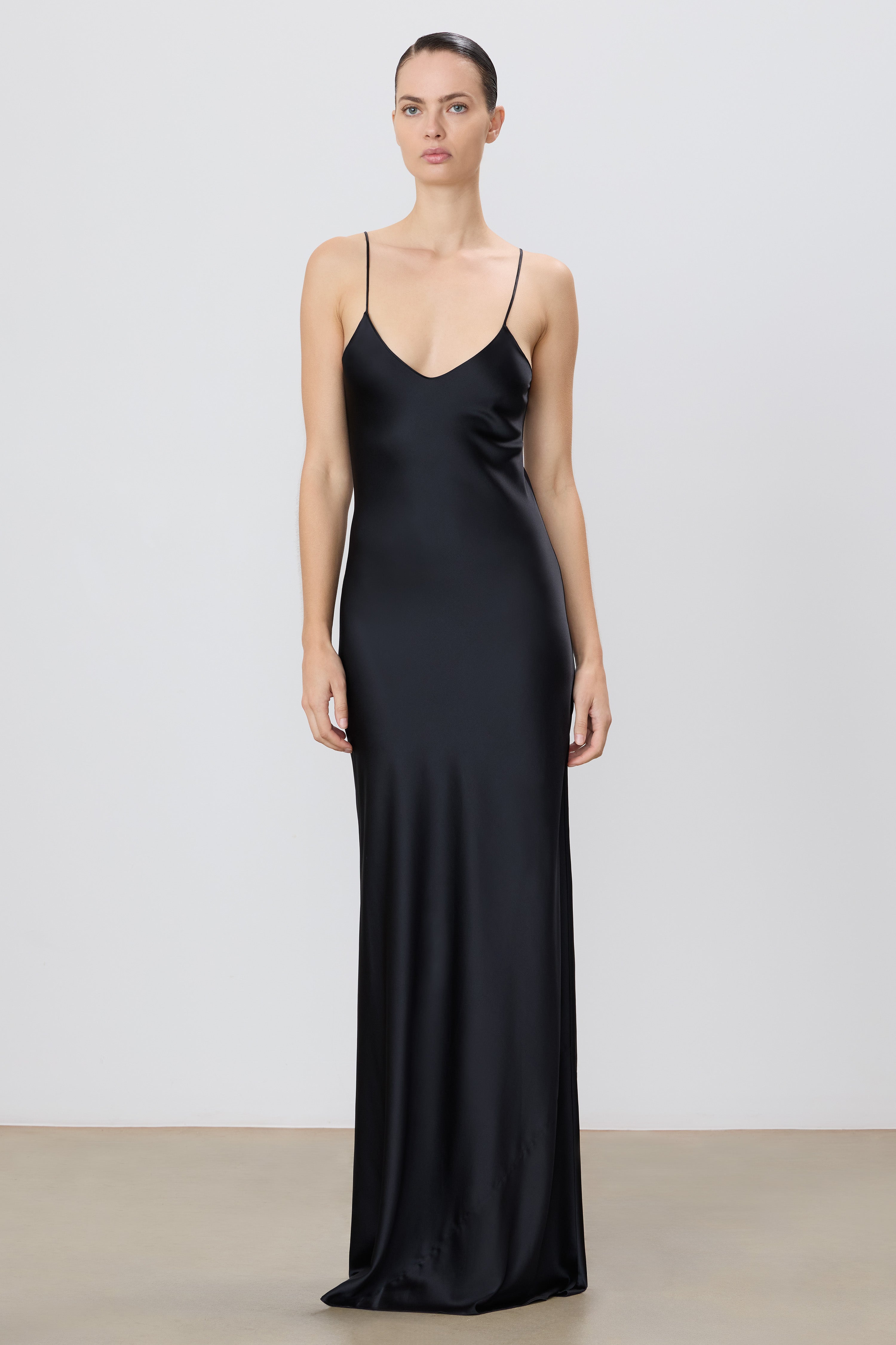 Éterne Mila, Schwarz, Kleid