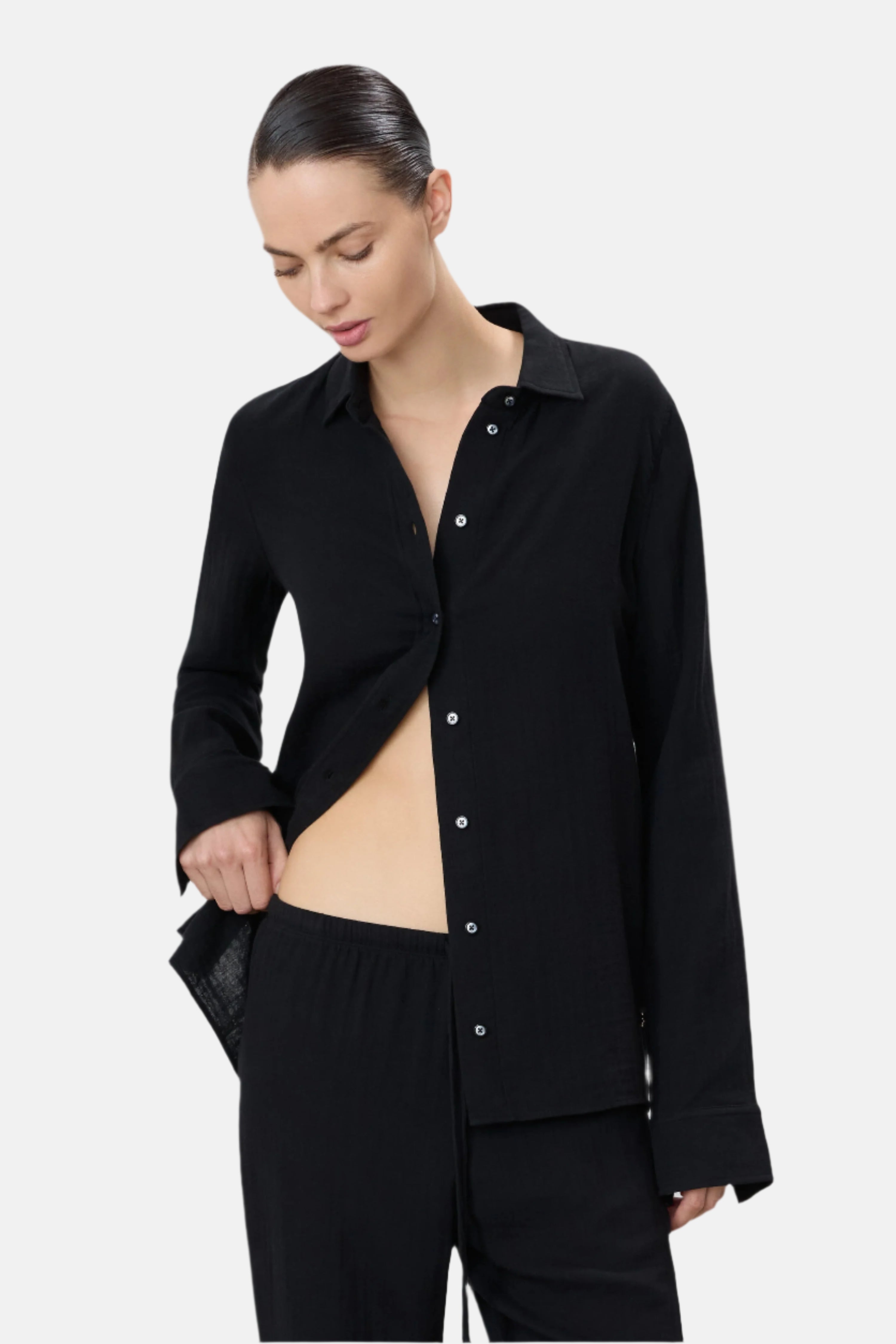 Éterne Constance, Black, Top