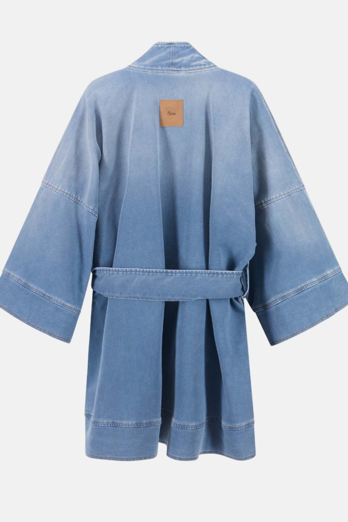 8PM Alghero Denim Kimono Jacket Rückansicht mit Bindegürtel und 8PM Patch