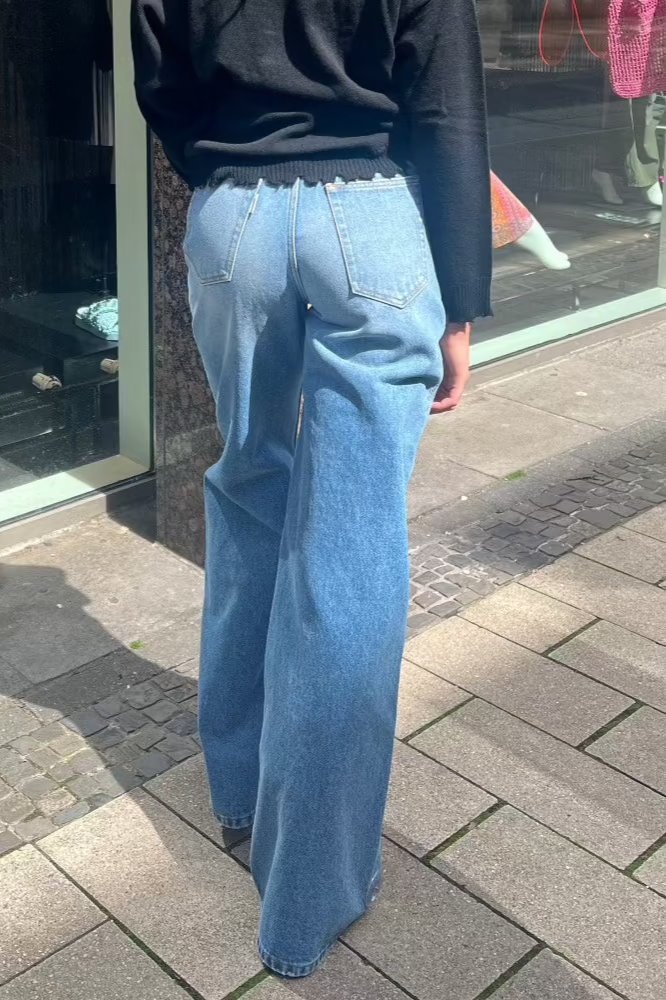 Gauchere Mid Rise Jeans, Soft Stone Bleach
