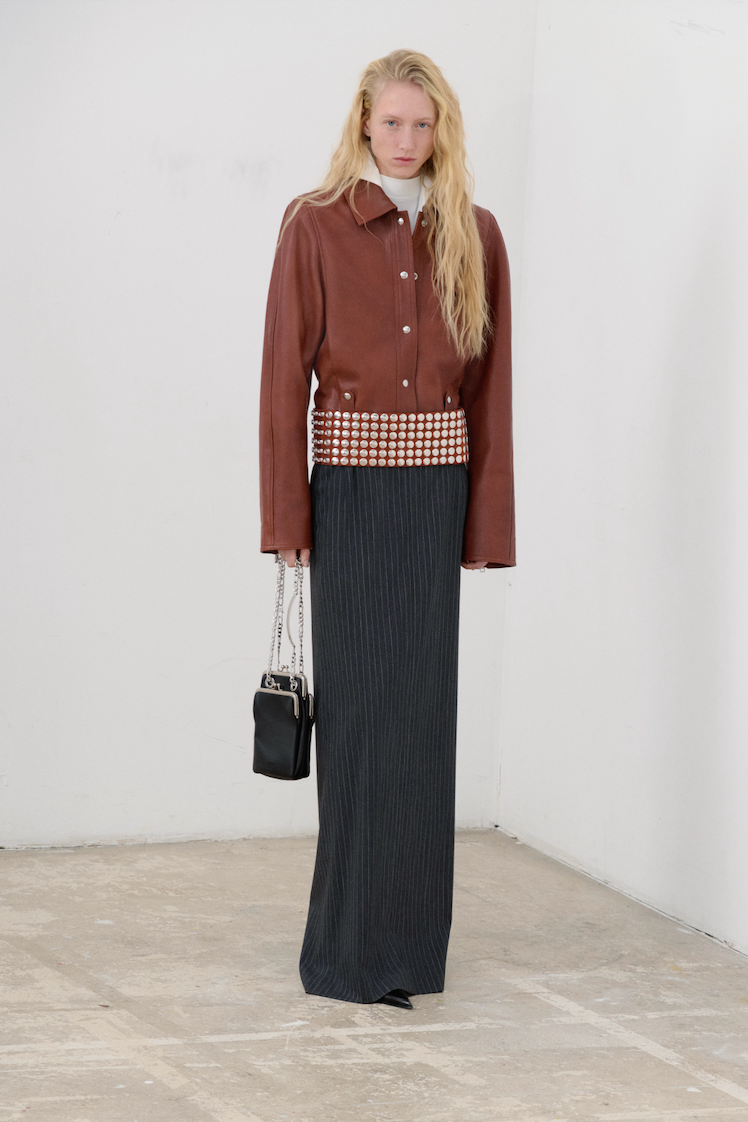 IRO Korail, Dark Grey Pinstripes, Rock