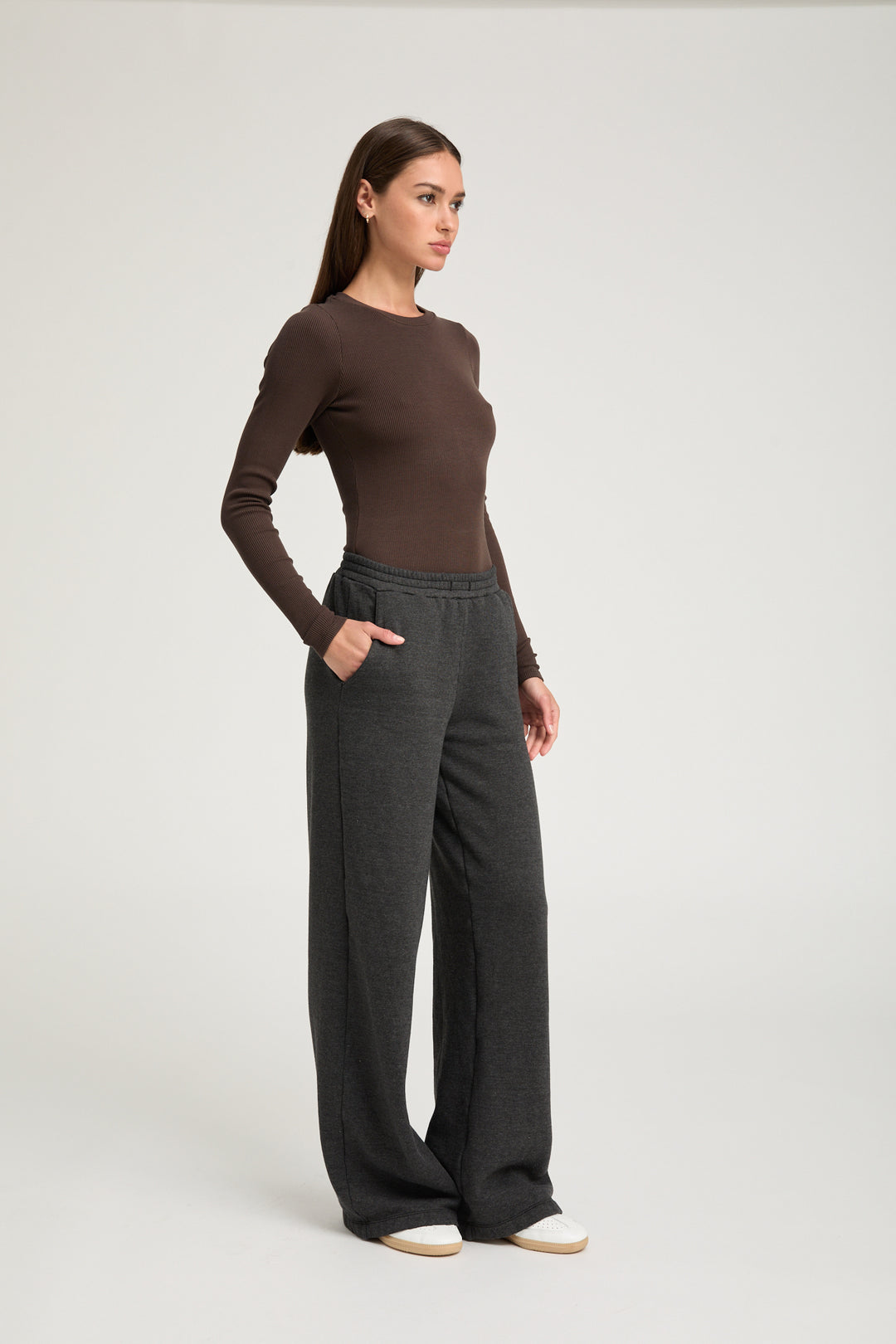 SPRWMN Rib L/S Baby, Choc, T-Shirt