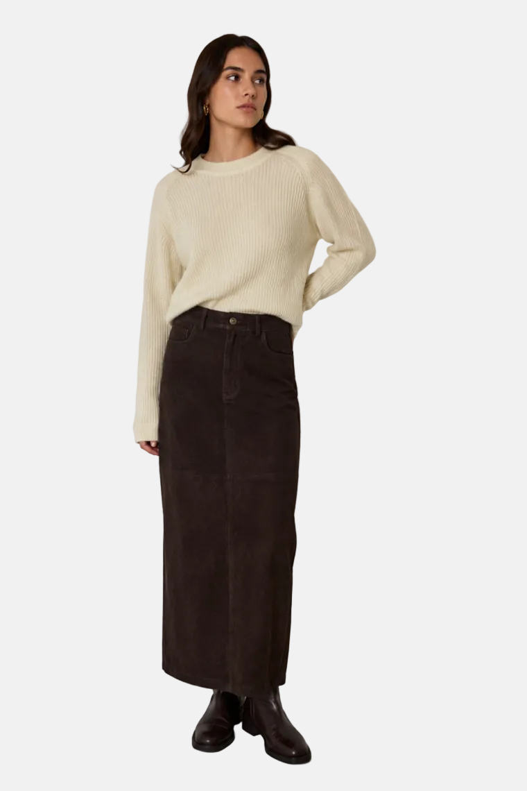 Ladneri Leda, Dark Brown, Rock