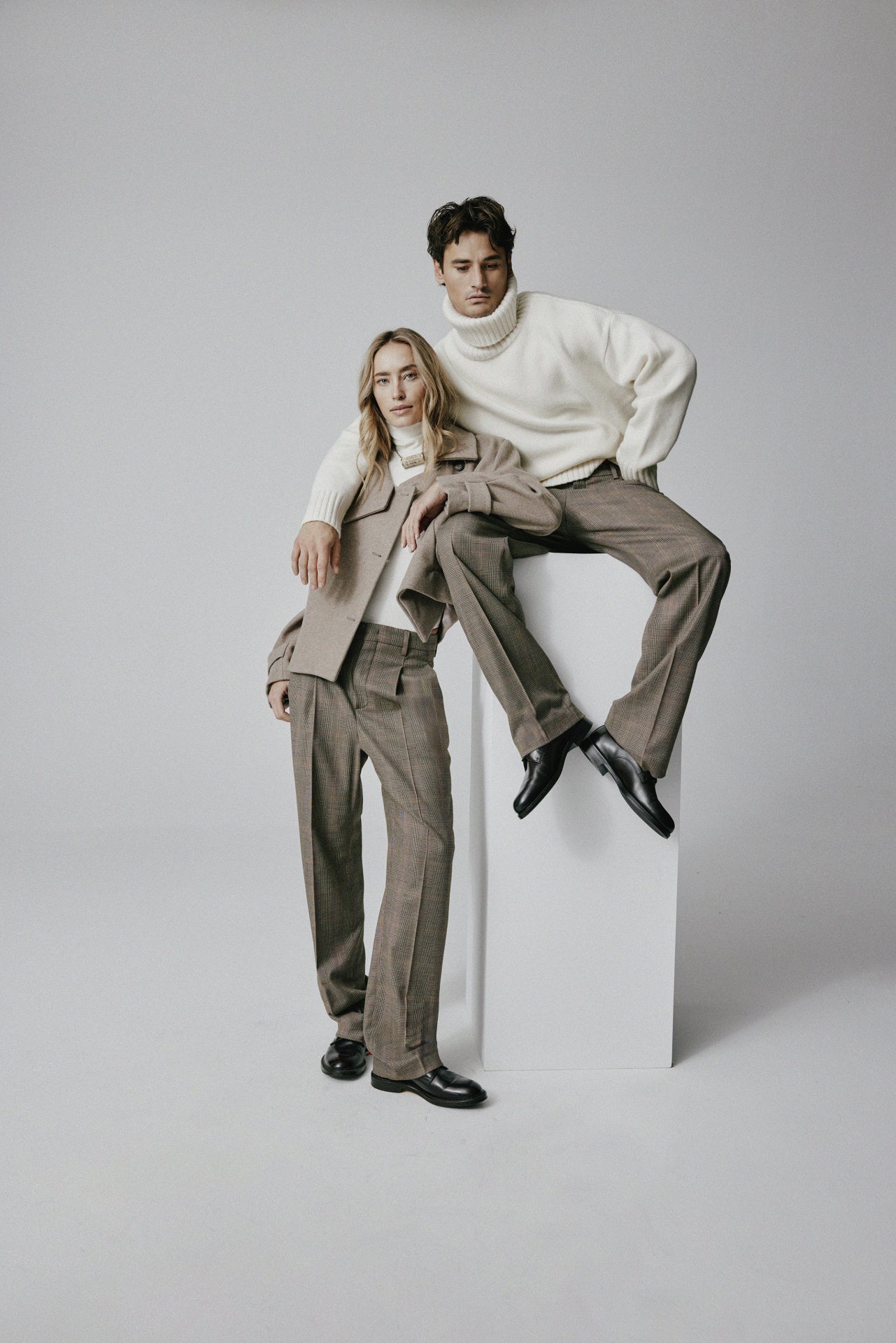 ROSSI Nomy, Marron à motifs, Pantalon