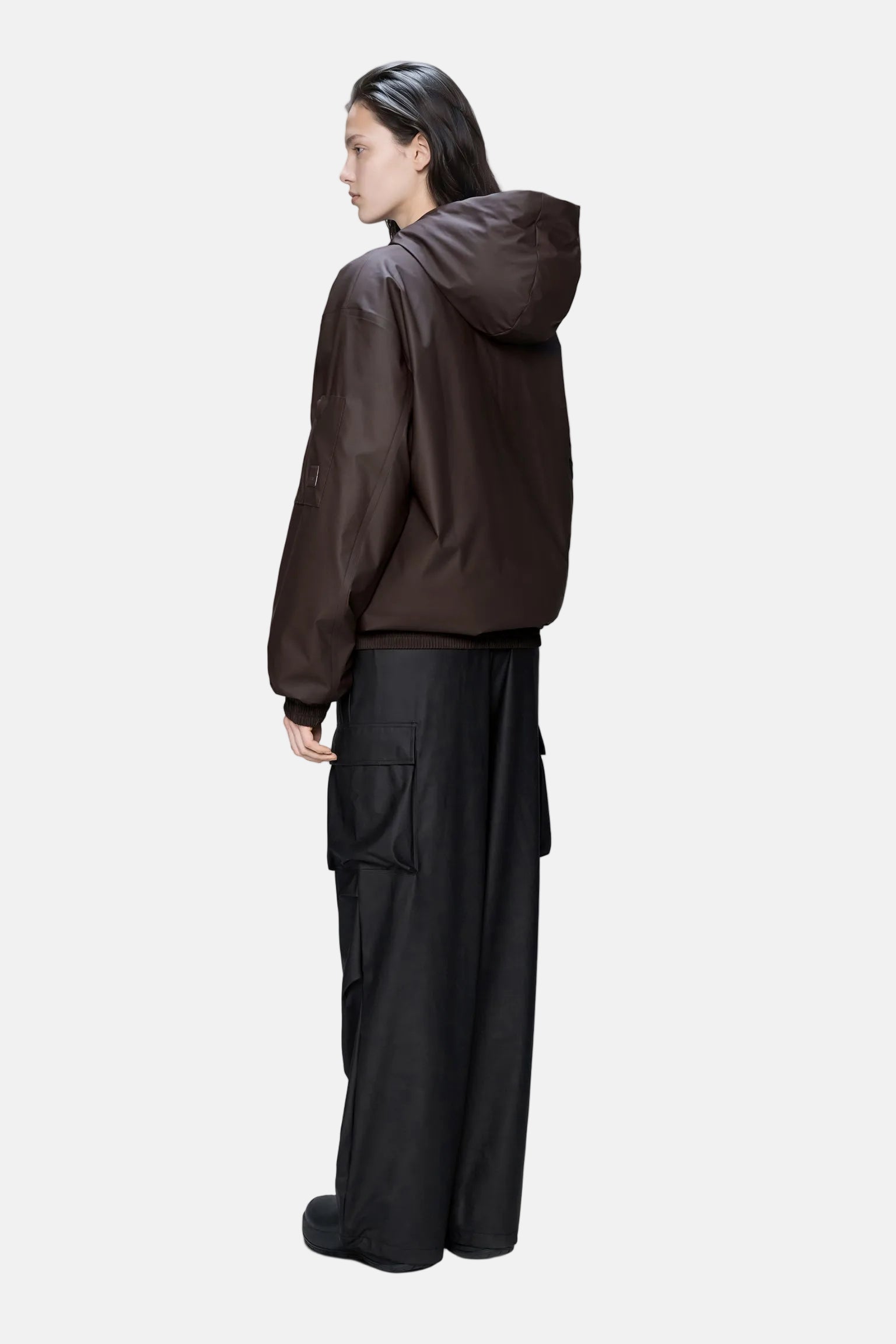 Rains Lohja Insulated Bark Bomberjacke W3T1 Jacke in Braun – Ansicht 3