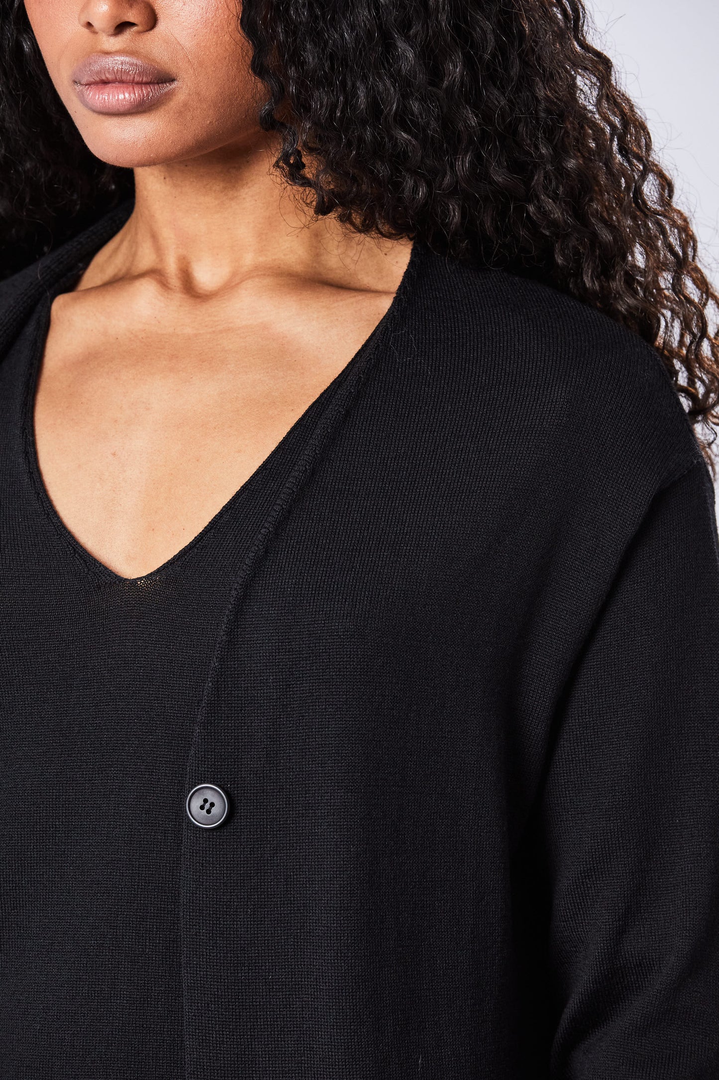 W KJ 169, Black, Strickmantel