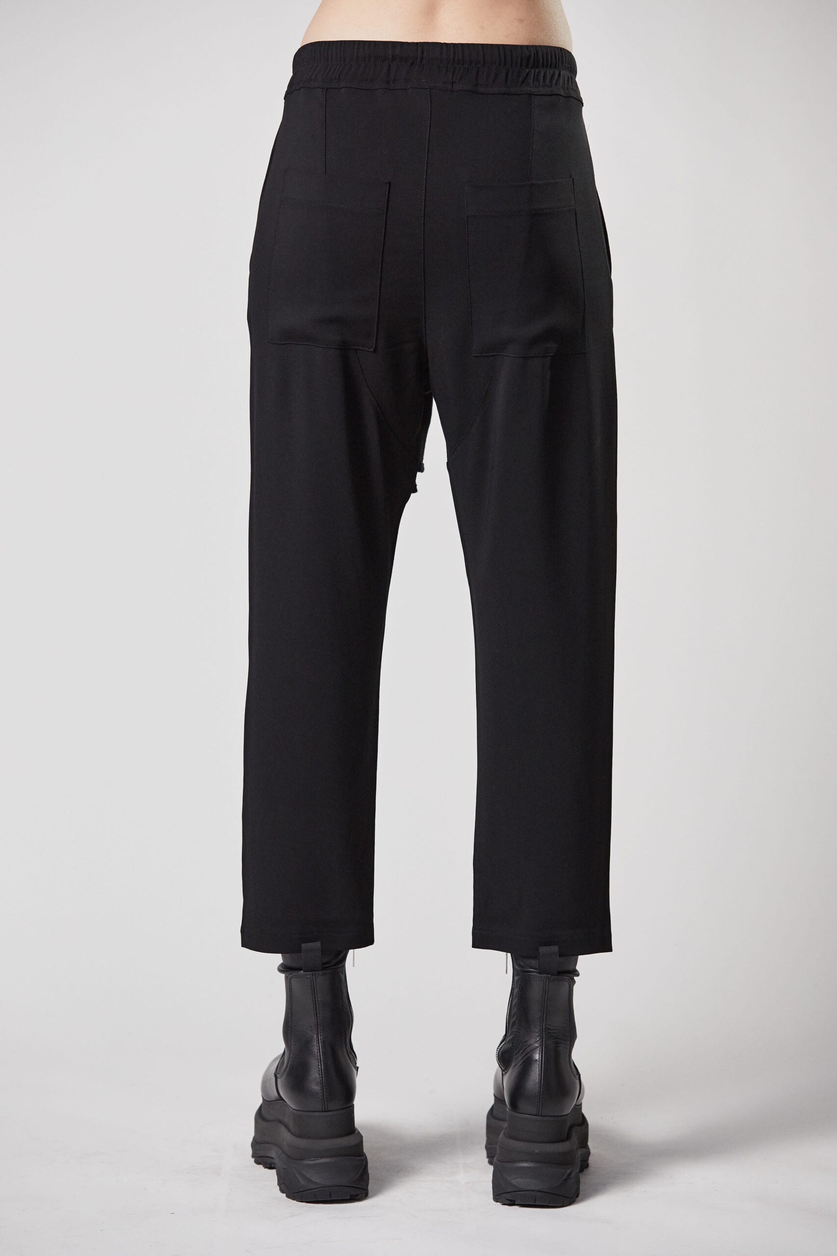 Thom/Krom W ST 393, Black, Hose