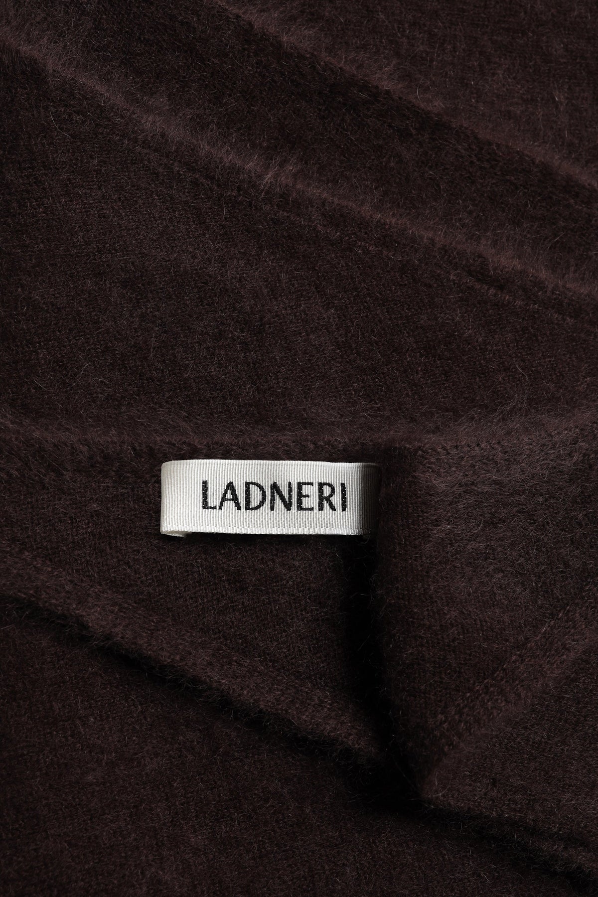Ladneri Paxa Halstuch in Dark Brown Brushed, Ansicht 2