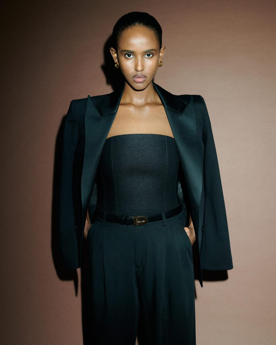 Teurn Maria, Black, Bustier