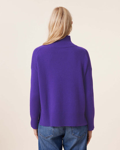 Ulla, Deep Purple, Sweater