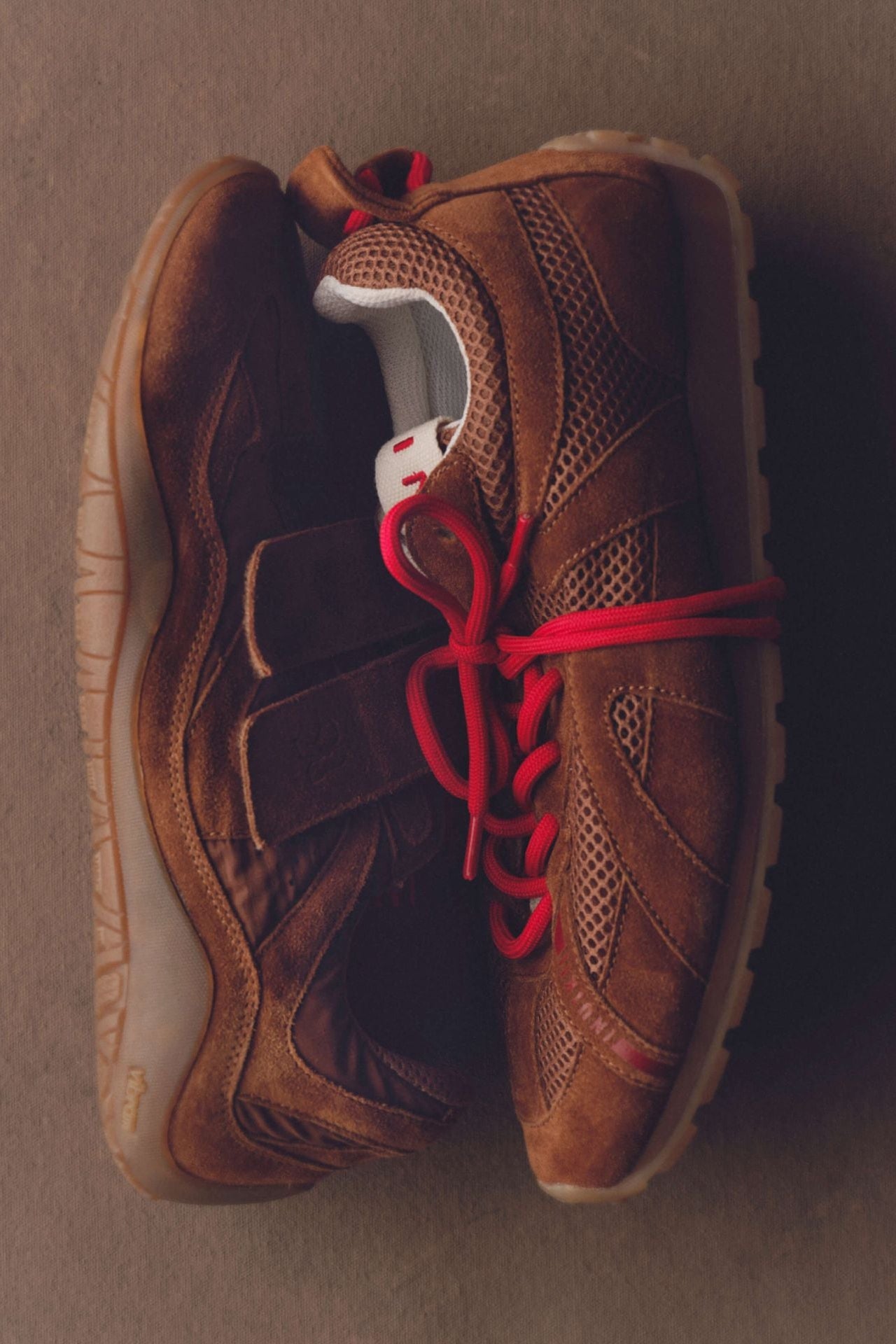 INUIKII Maribella Suede, Brown, Sneaker