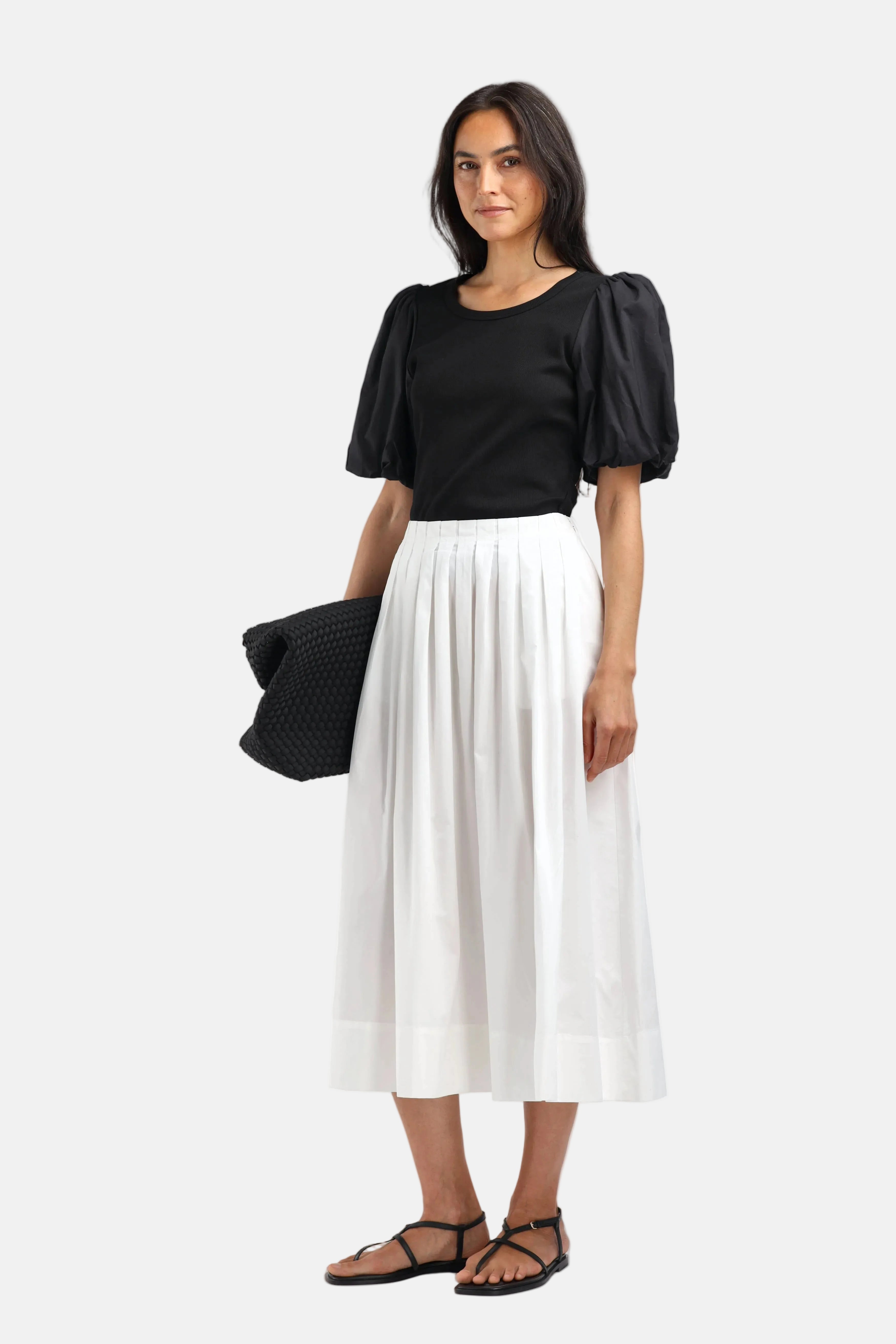 Ladneri Romy, White, Rock