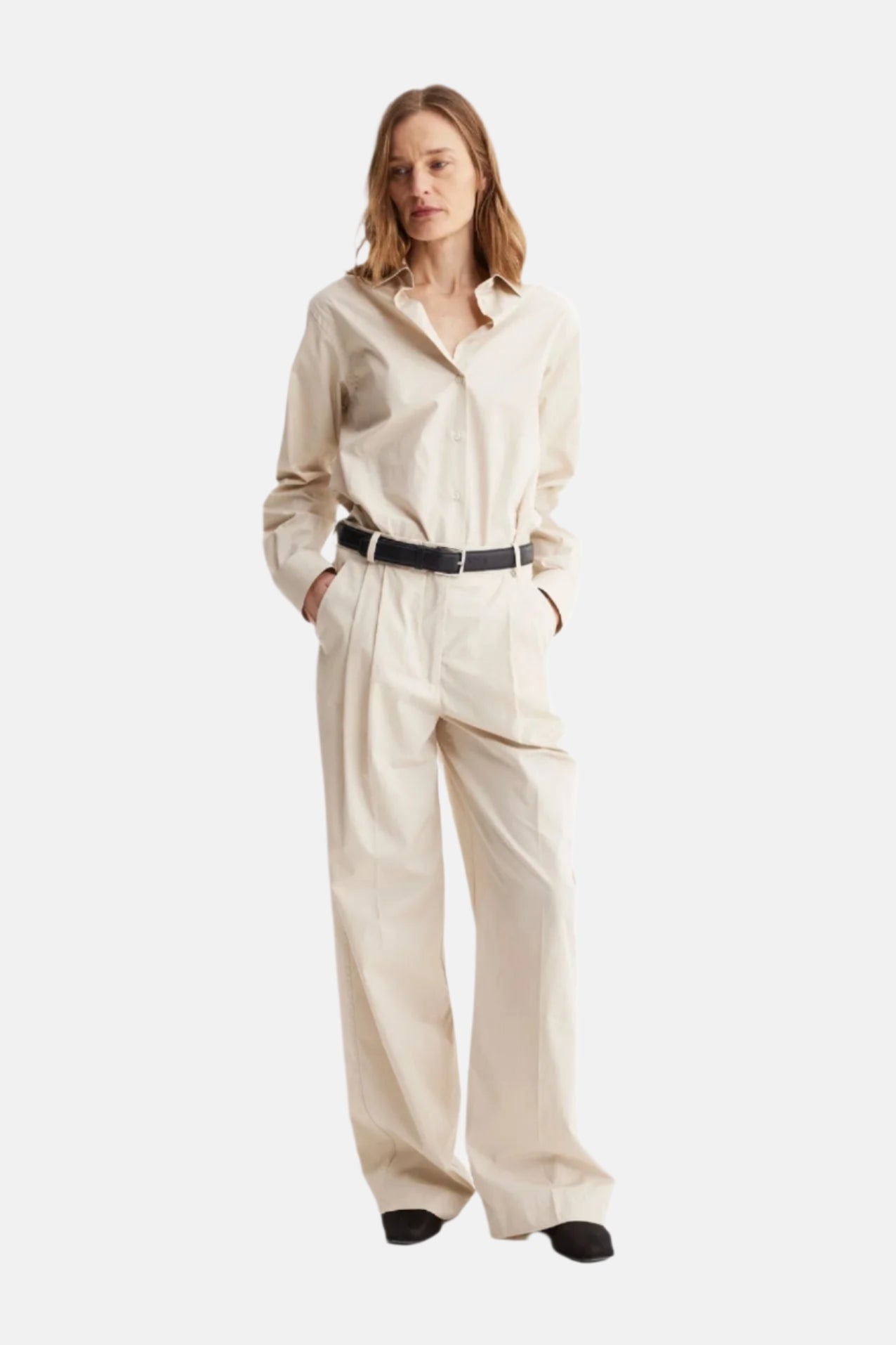 Róhe Wide Leg Chino, Sand, Hose