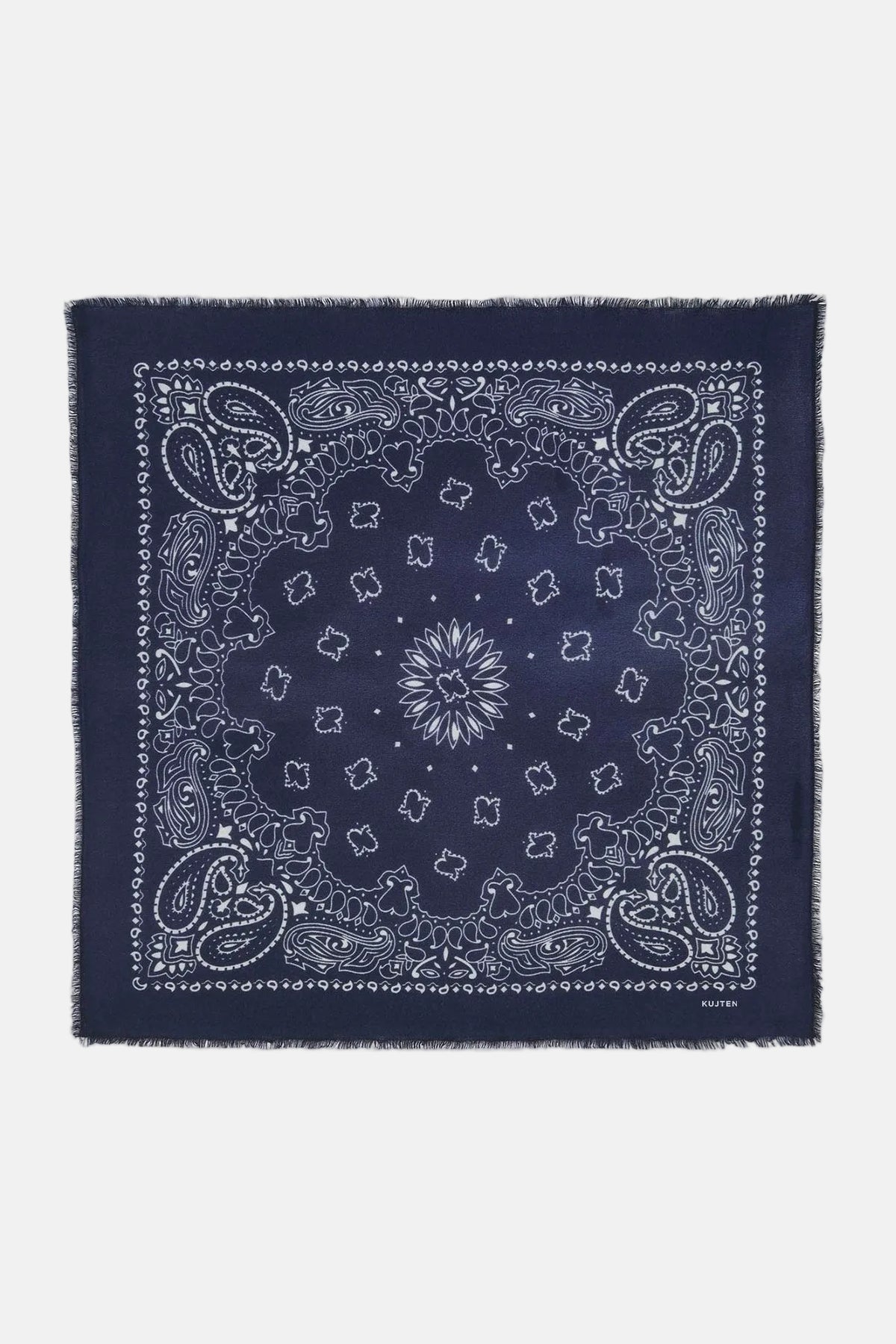 Kujten Hachiko Astro, Marine, Bandana