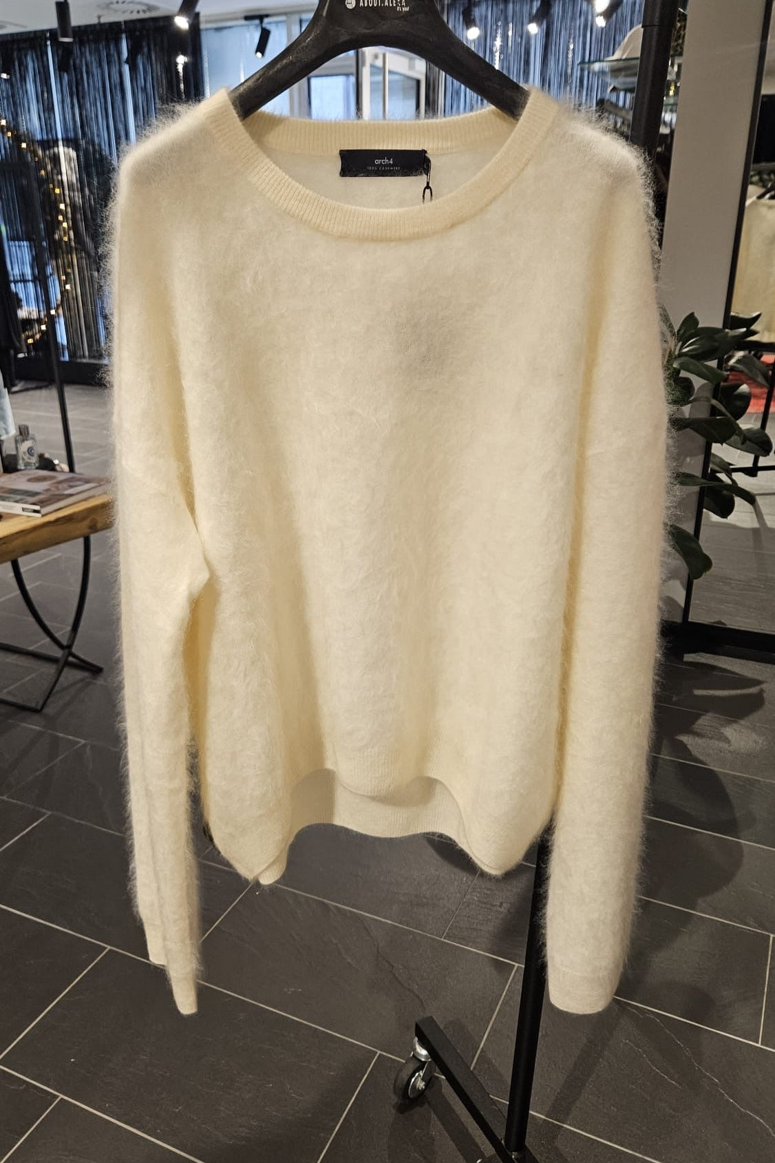 Arch4 Cannes, Ivory, Pullover