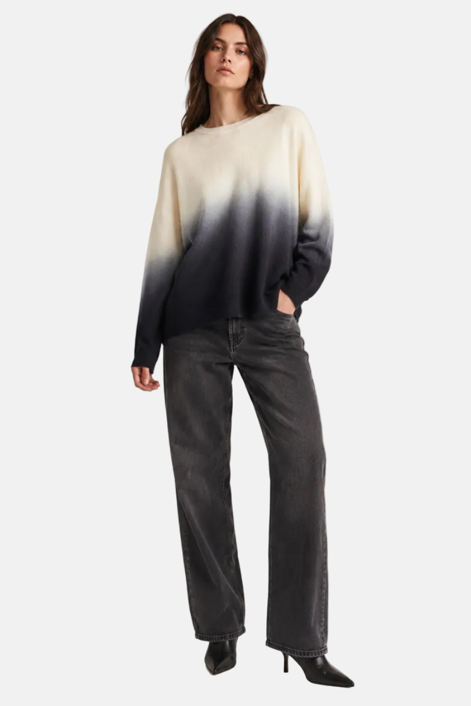 KUJTEN Jessy Dye Noir Pullover in Schwarz – Ansicht 2