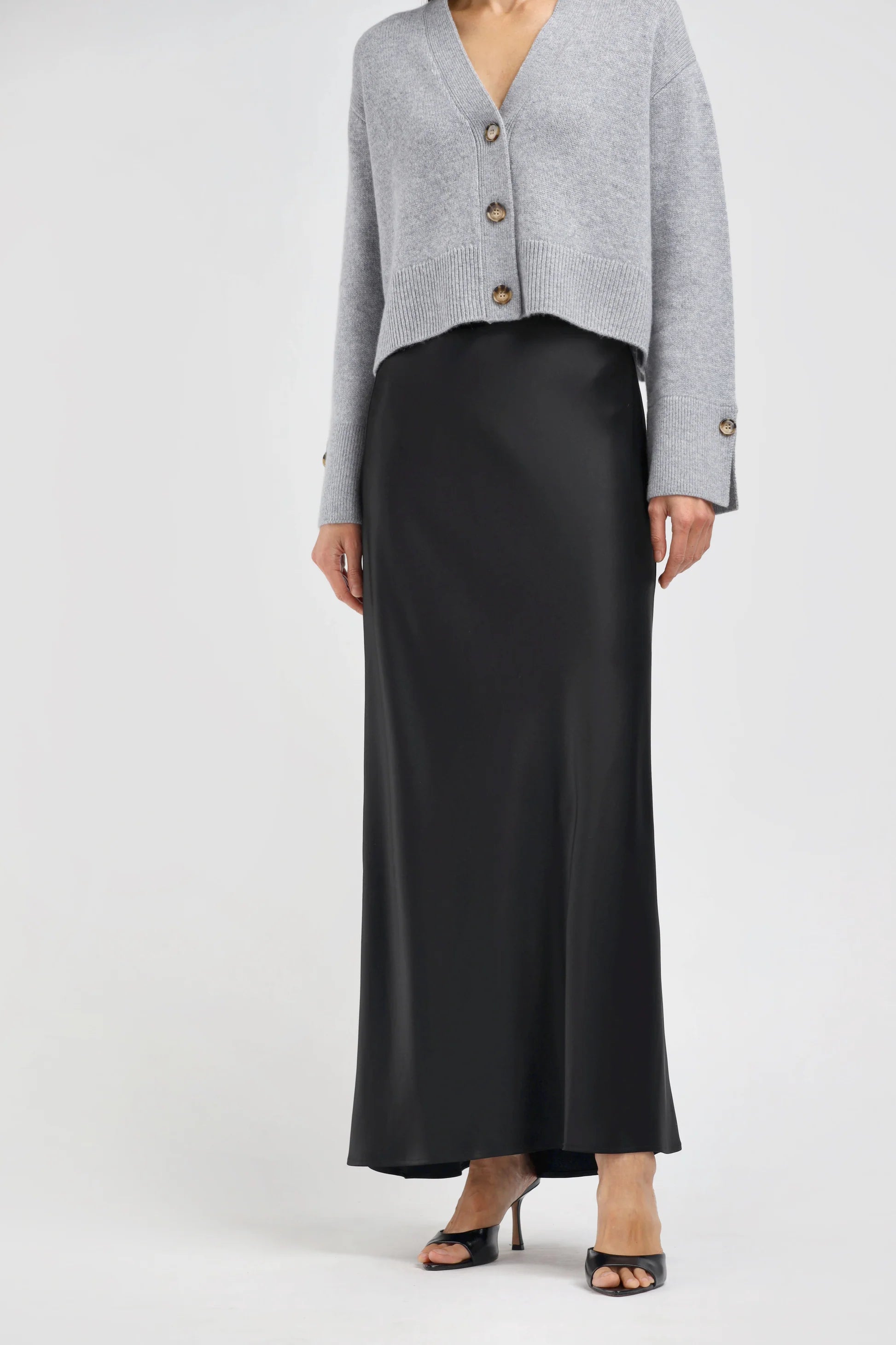 Ladneri Le Plaine, Black, Rock