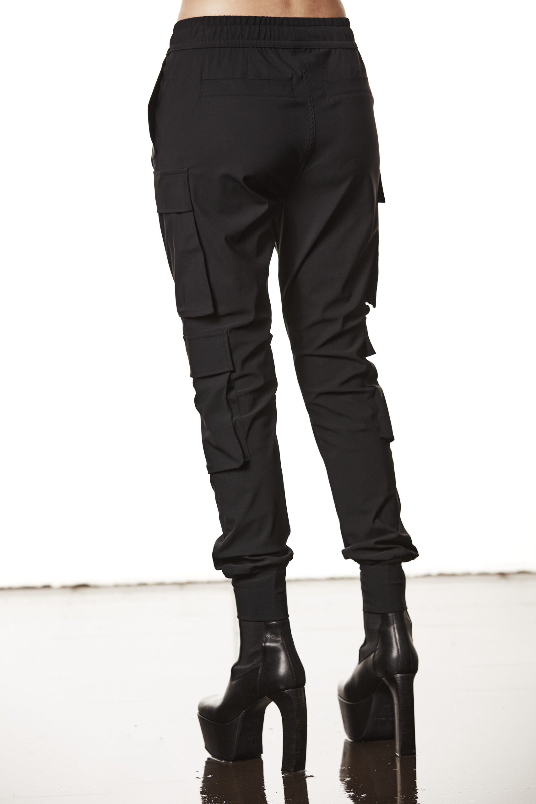 Thom/Krom W P 15, Schwarz, Hose