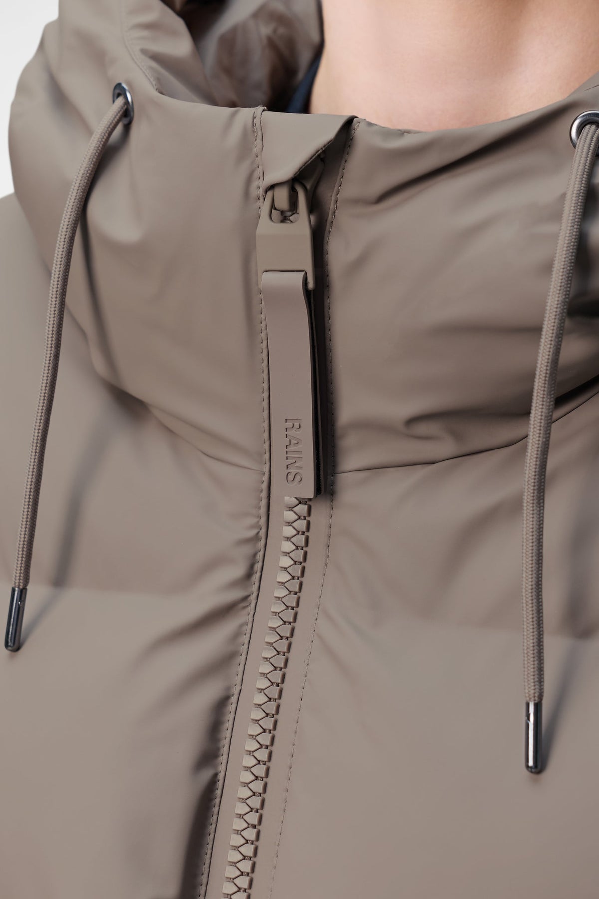 Rains Alta Short Puffer, Cinder, Jacke