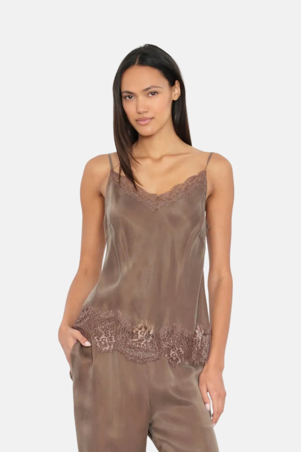 Xírena Colette Top in Olive Brown, Ansicht 3